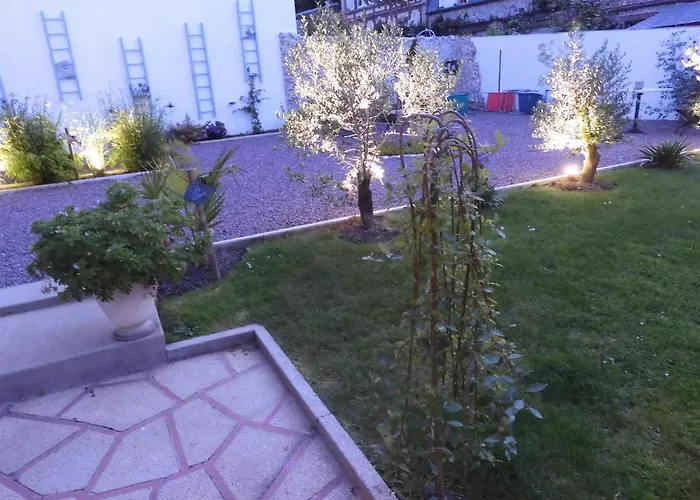 La Goelette Et Son Jardin Clos Sans Parking Prive
